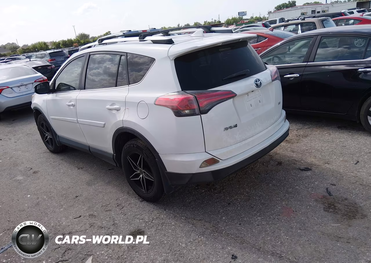 2016 Toyota Rav4 Le VIN:JTMZFREV6GD086495 - 3