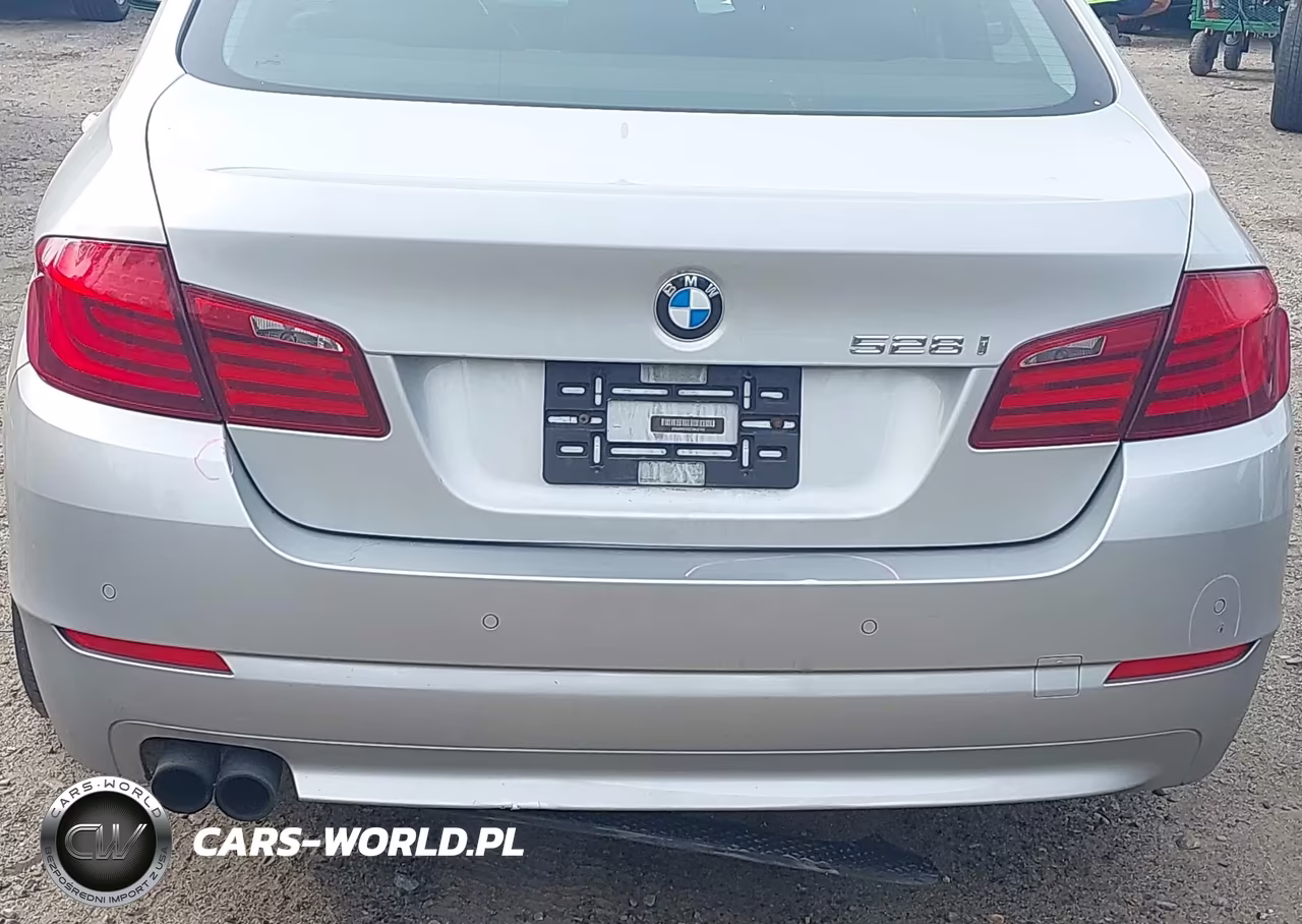 2012 BMW 528I xDrive VIN:WBAXH5C52CDW02162 - 12