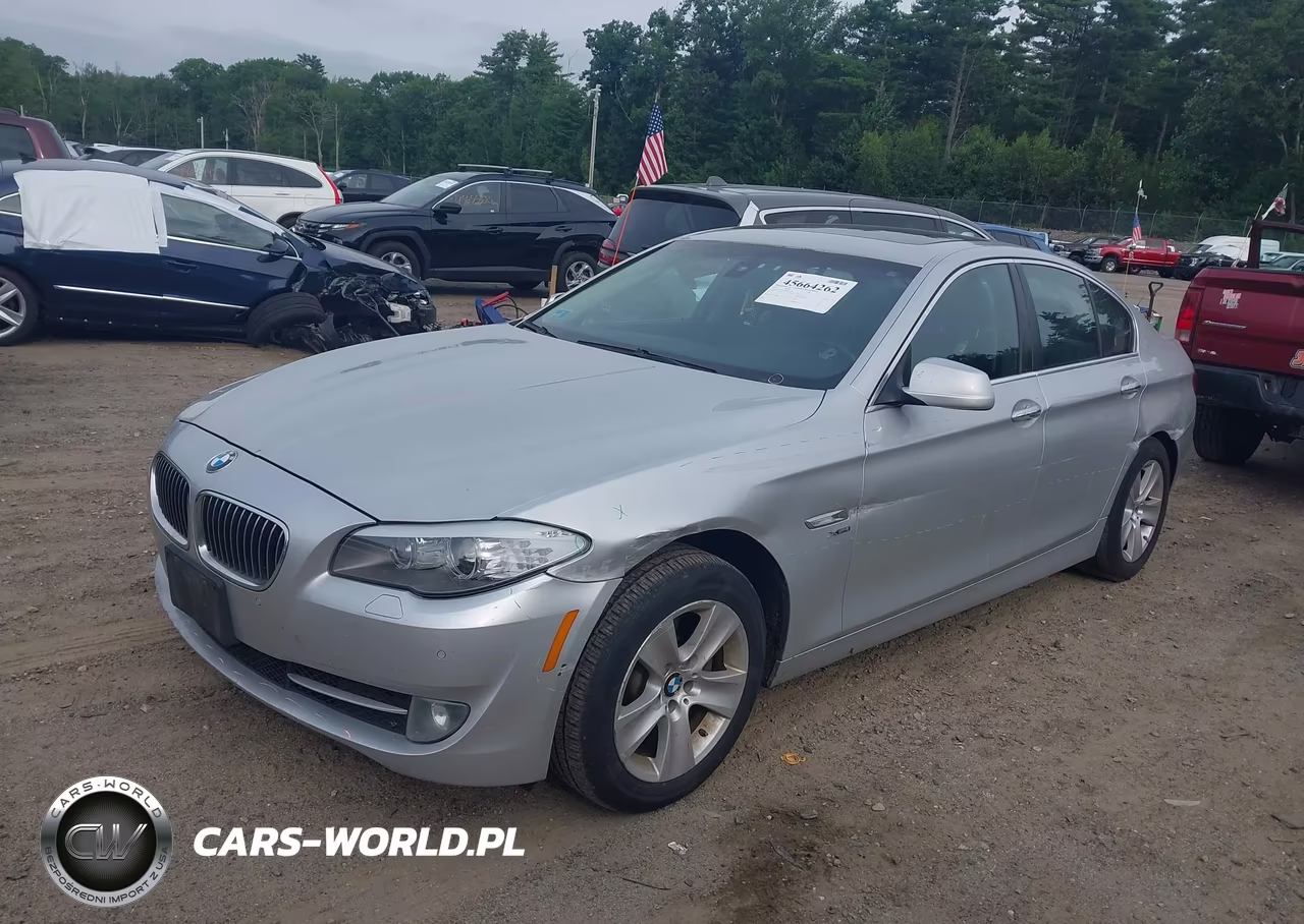 2012 BMW 528I xDrive VIN:WBAXH5C52CDW02162 - 2