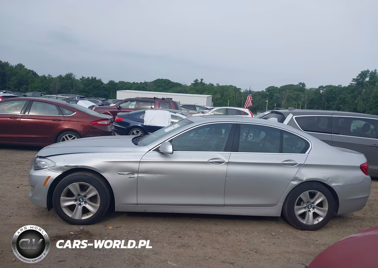 2012 BMW 528I xDrive VIN:WBAXH5C52CDW02162 - 6