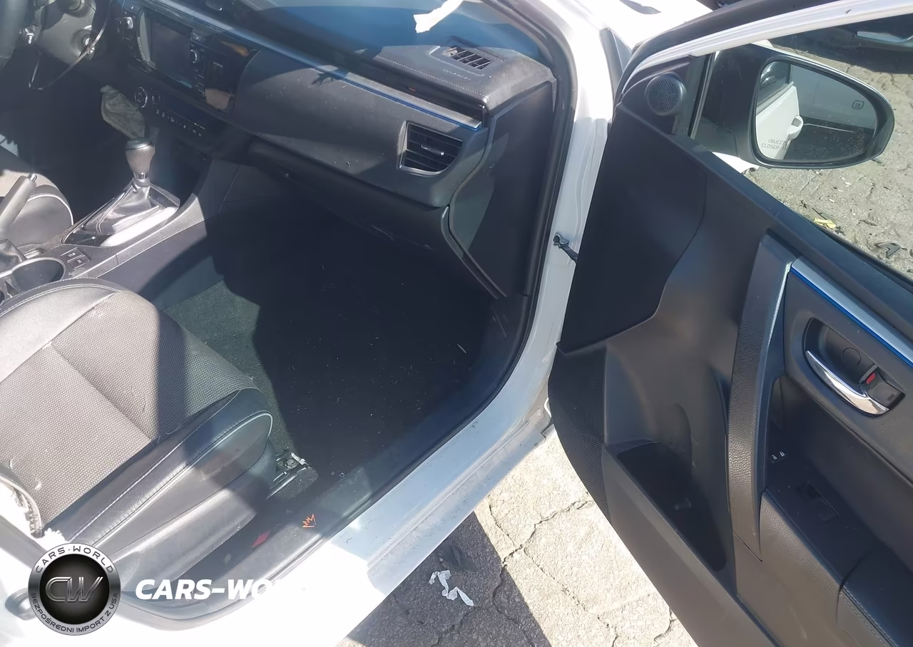 2014 Toyota Corolla S Plus VIN:2T1BURHE2EC044032 - 5