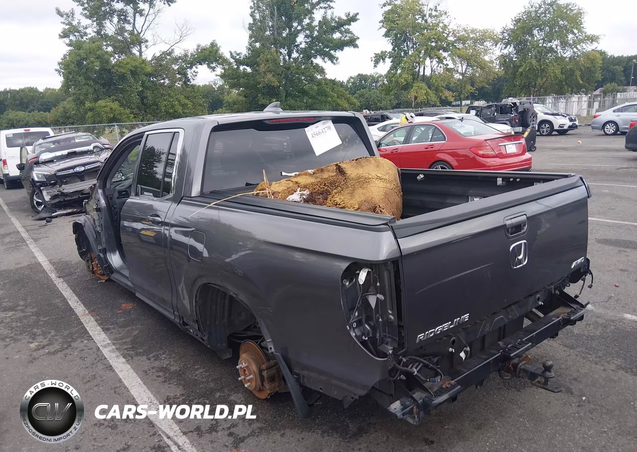 2017 Honda Ridgeline Rtl-T VIN:5FPYK3F64HB010643 - 20