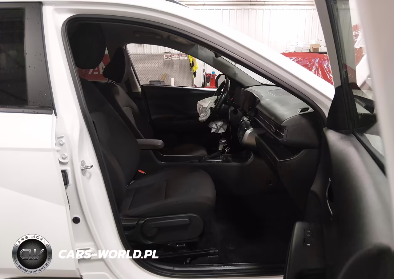 2025 Hyundai Kona Sel VIN:KM8HBCAB7SU318316 - 5