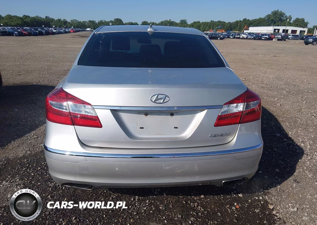 2012 Hyundai Genesis 3.8 VIN:KMHGC4DD0CU198033 - 17