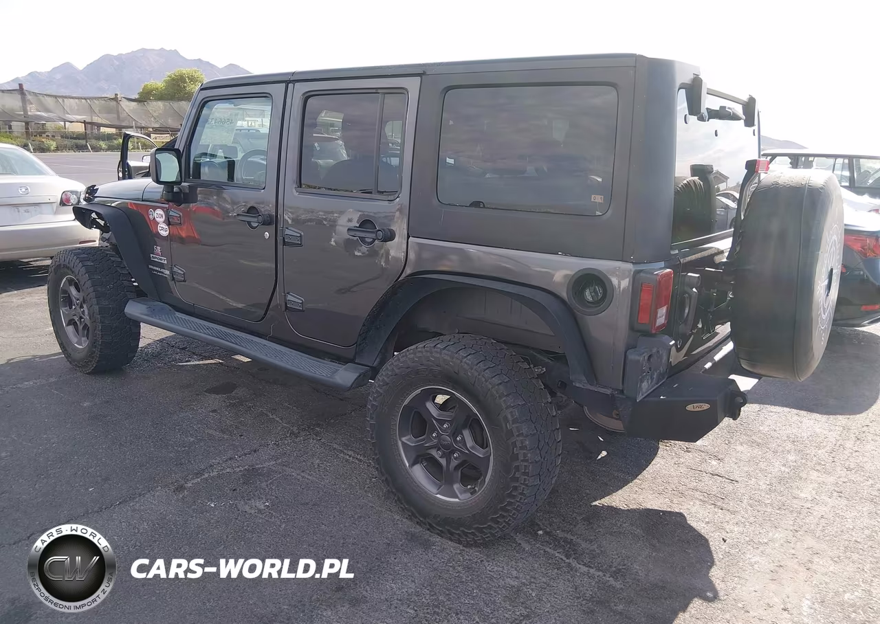 2018 Jeep Wrangler Jk Unlimited Sport S 4X4 VIN:1C4BJWDGXJL818609 - 3
