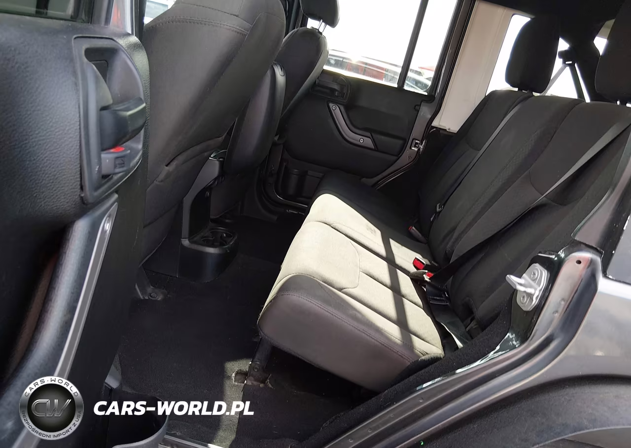 2018 Jeep Wrangler Jk Unlimited Sport S 4X4 VIN:1C4BJWDGXJL818609 - 8