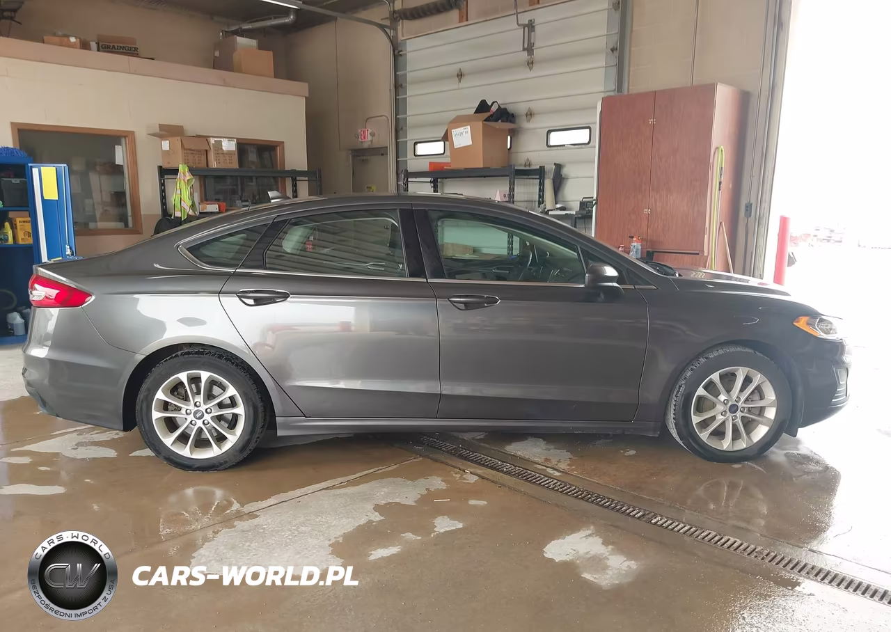 2020 Ford Fusion Hybrid Se VIN:3FA6P0LU8LR200610 - 18