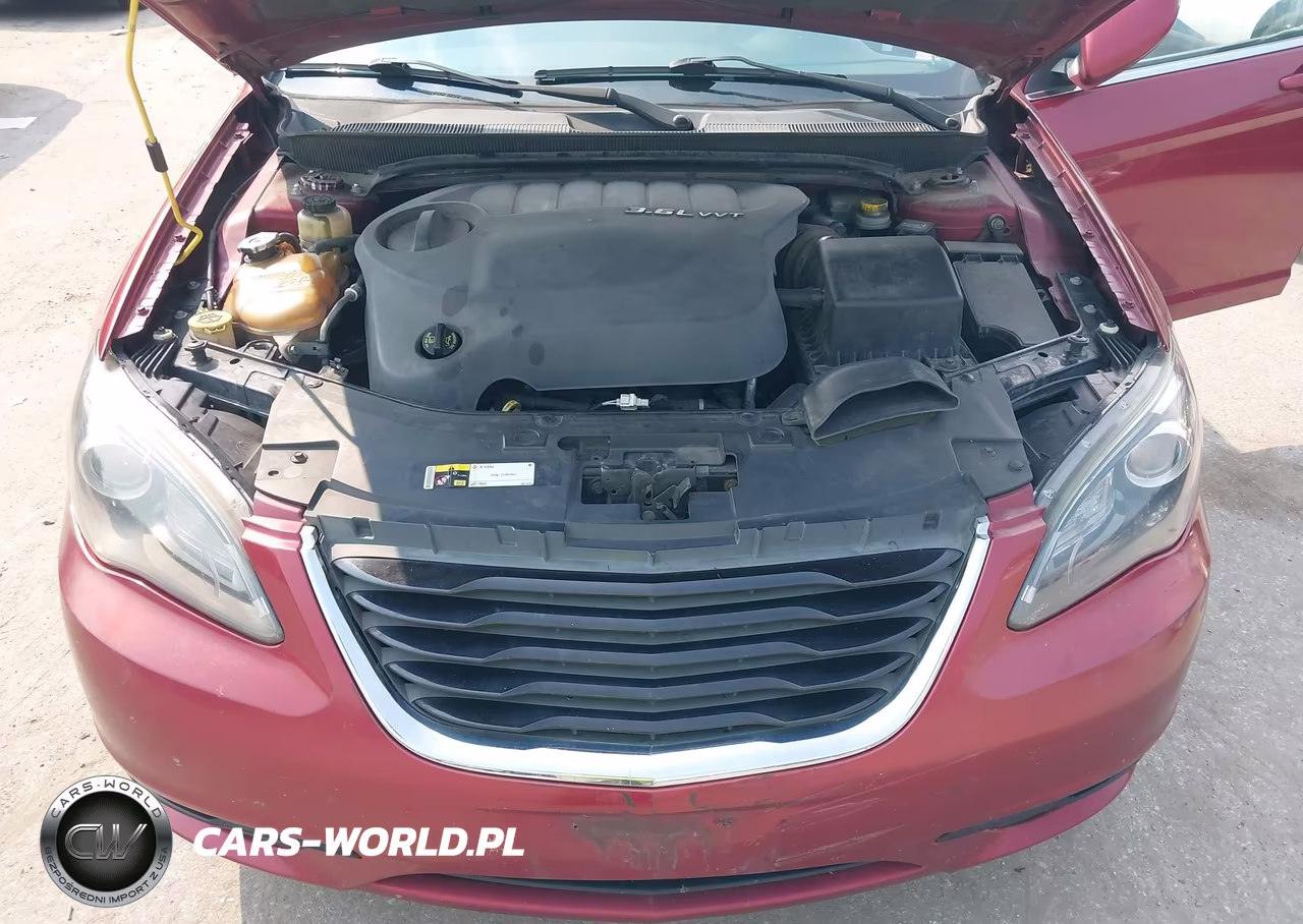 2014 Chrysler 200 Touring VIN:1C3CCBBGXEN118632 - 10