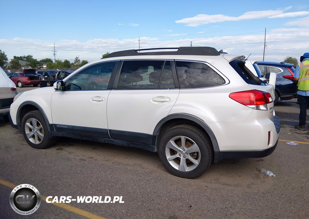 2014 Subaru Outback 3.6R Limited VIN:4S4BRDNCXE2303609 - 14