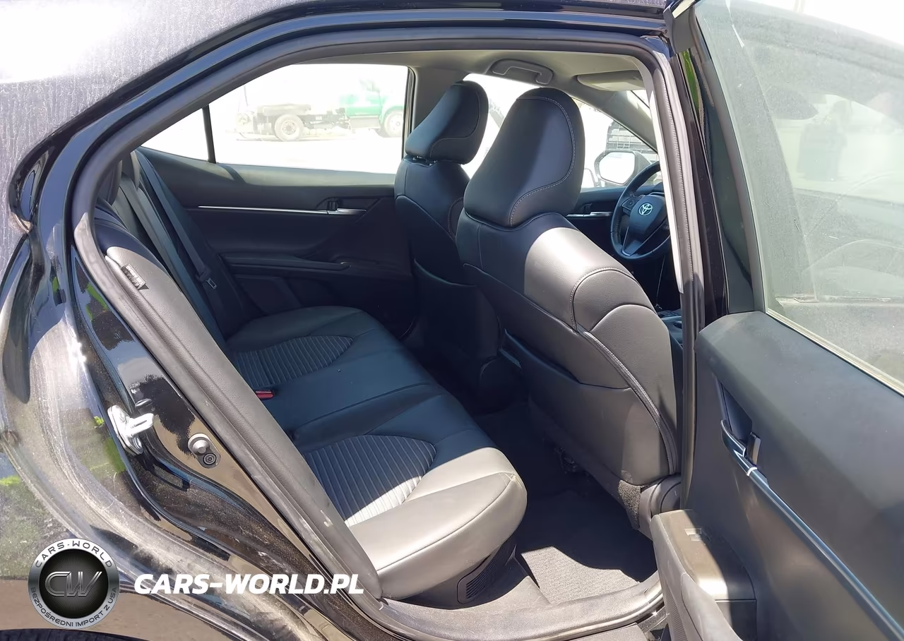 2022 Toyota Camry Nightshade Edition Hybrid VIN:4T1G31AK7NU041863 - 8