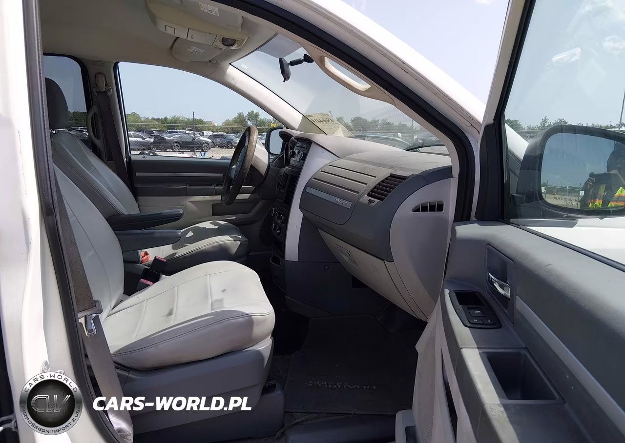 2010 Dodge Grand Caravan Se VIN:2D4RN4DE9AR445370 - 5