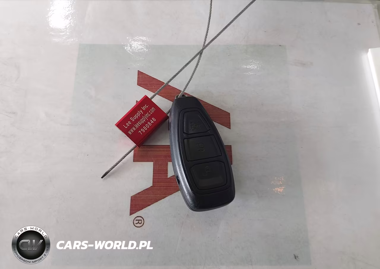2013 Ford Fiesta Titanium VIN:3FADP4FJ3DM100073 - 11