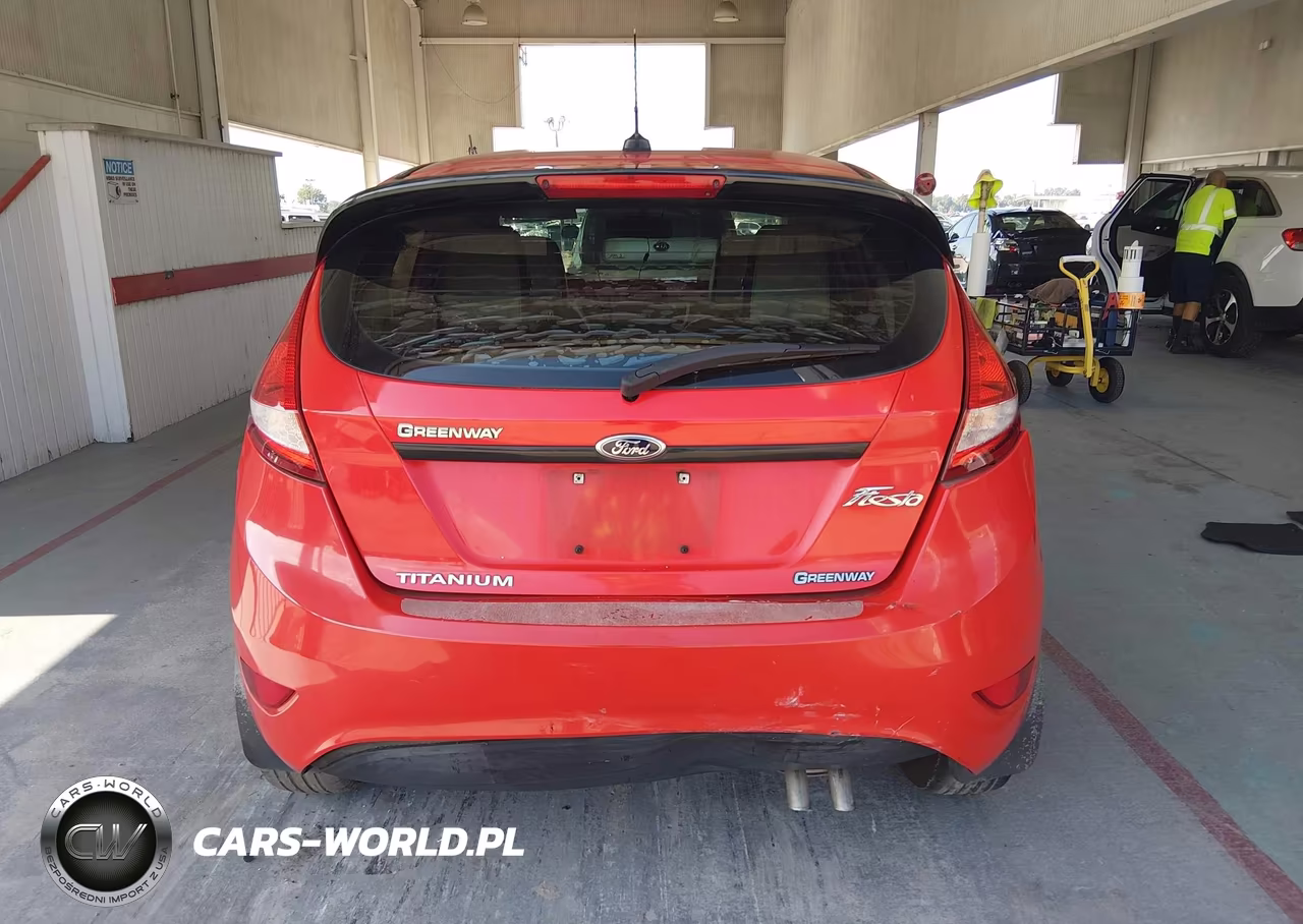 2013 Ford Fiesta Titanium VIN:3FADP4FJ3DM100073 - 16