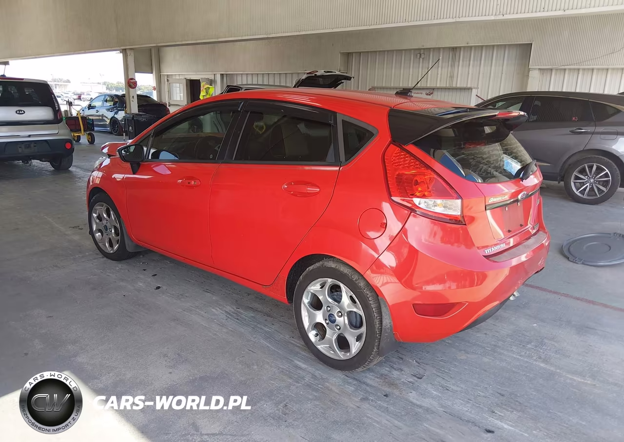 2013 Ford Fiesta Titanium VIN:3FADP4FJ3DM100073 - 3