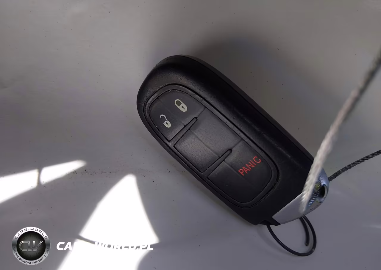 2019 Jeep Cherokee Trailhawk 4X4 VIN:1C4PJMBX3KD198520 - 11