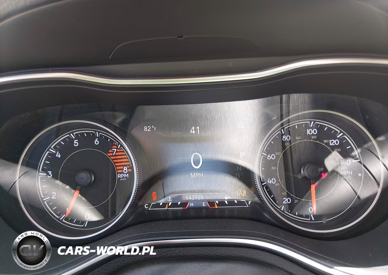 2019 Jeep Cherokee Trailhawk 4X4 VIN:1C4PJMBX3KD198520 - 7
