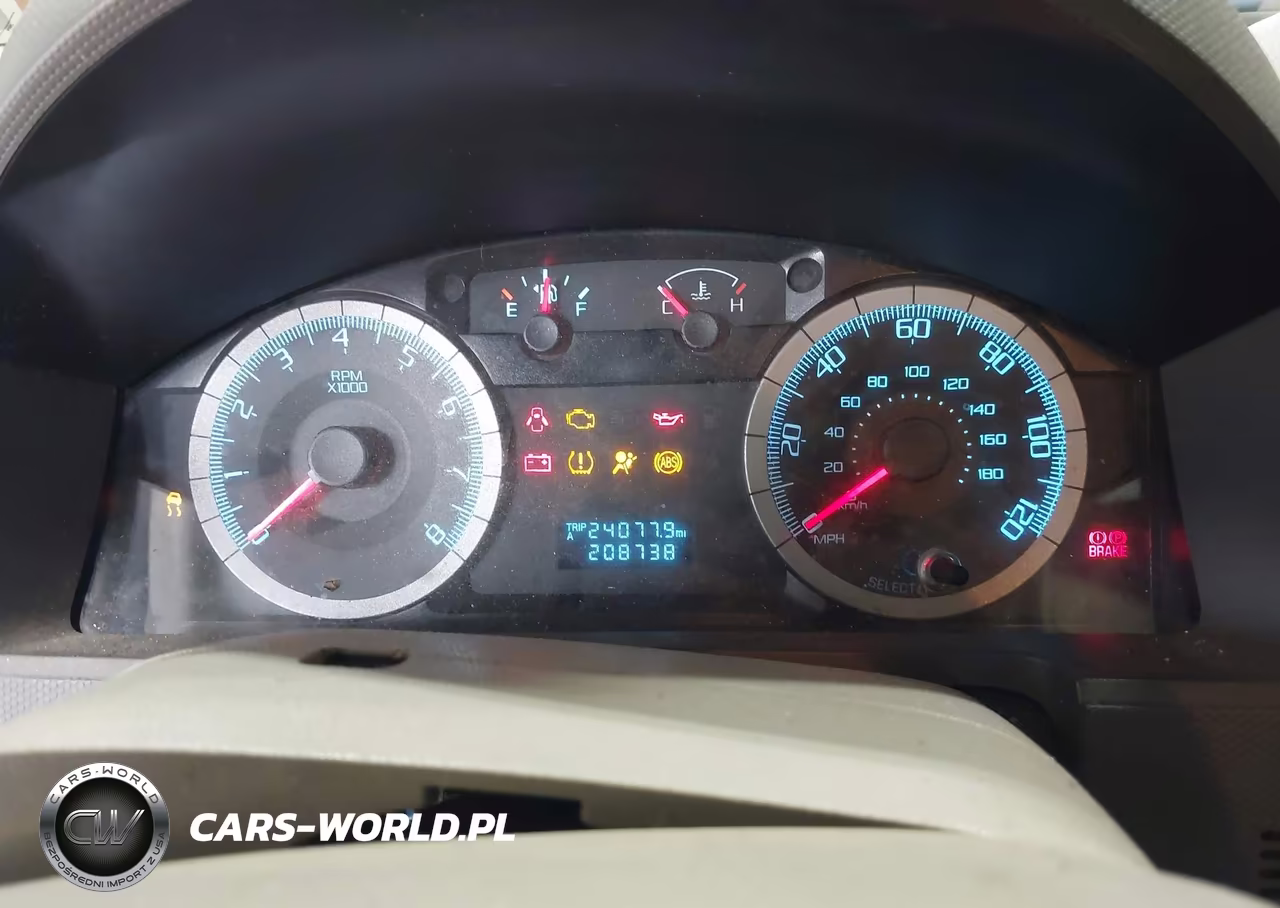 2010 Ford Escape Xls VIN:1FMCU0C72AKB18711 - 7