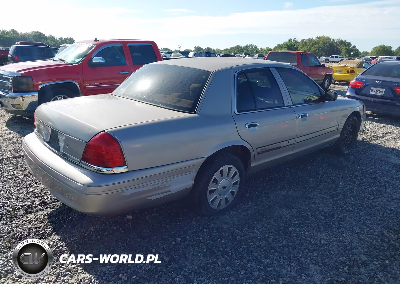 2006 Ford Crown Victoria Police-Police Interceptor VIN:2FAHP71W36X100670 - 4