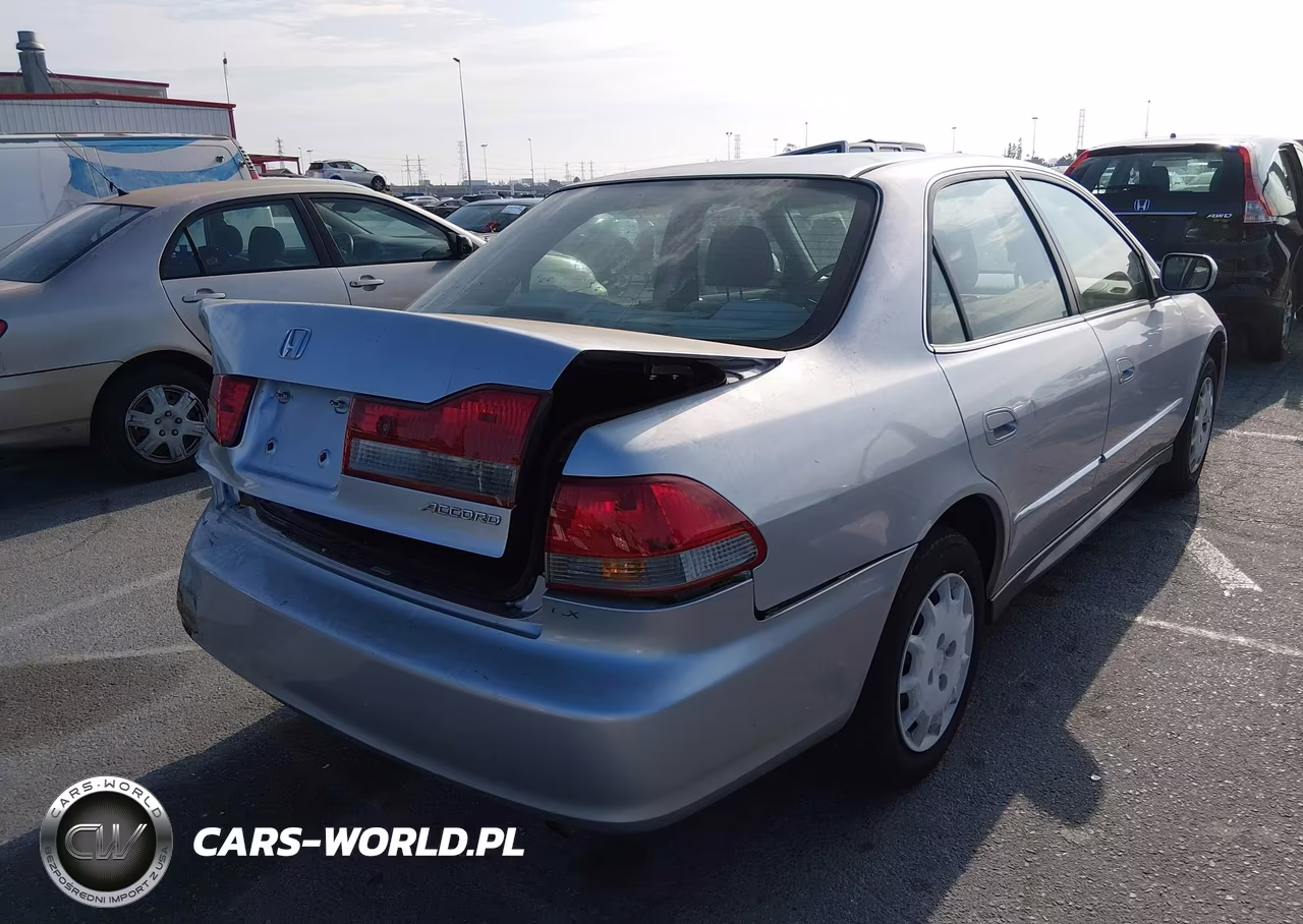 2002 Honda Accord 2.3 Lx VIN:3HGCG66502G703001 - 4