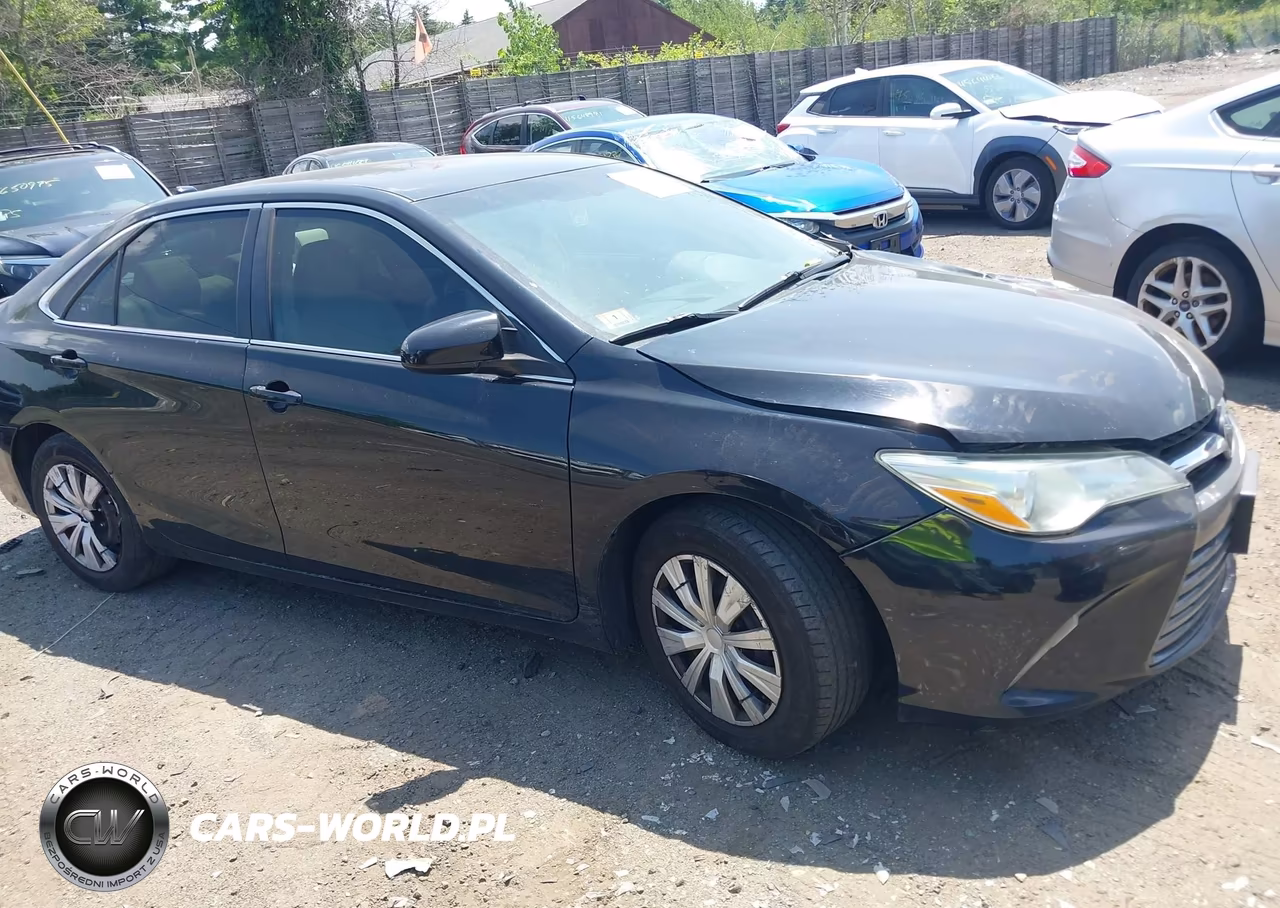 2016 Toyota Camry Le VIN:4T1BF1FK3GU146834 - 13