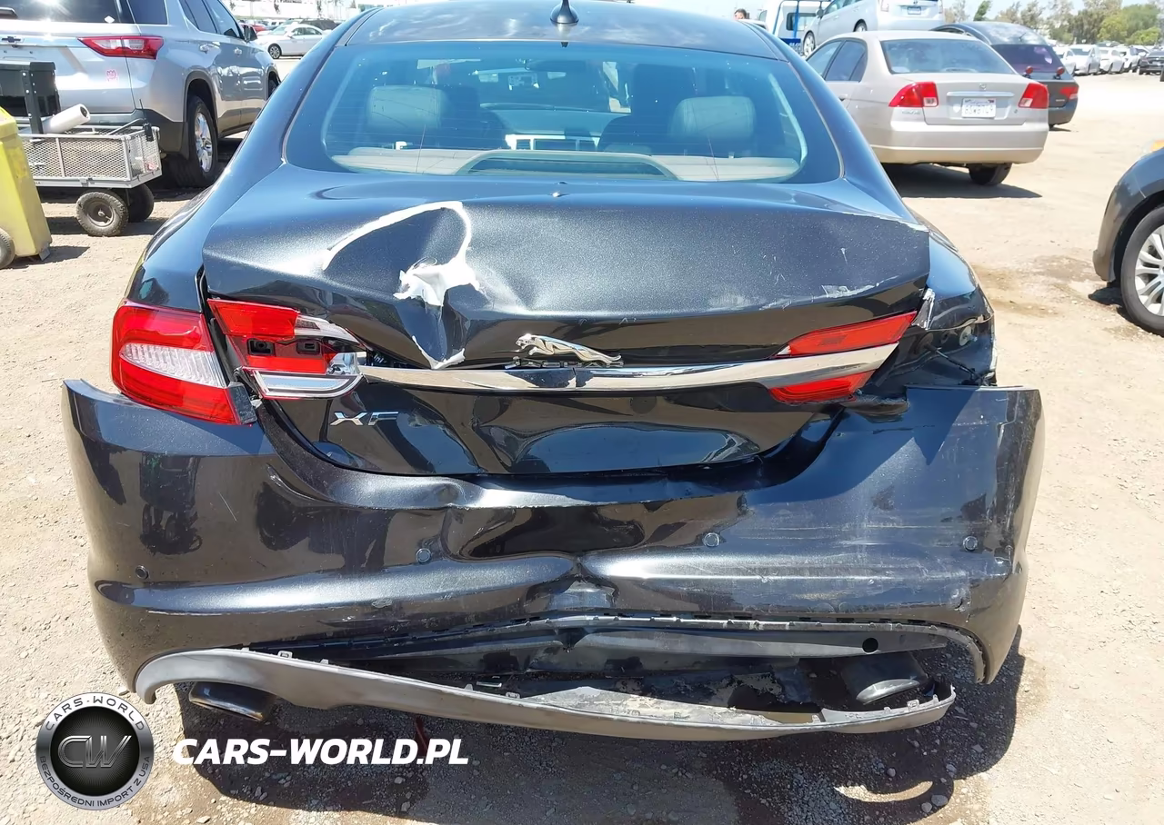 2015 Jaguar Xf 2.0T Premium VIN:SAJWA0FS3FPU83369 - 6