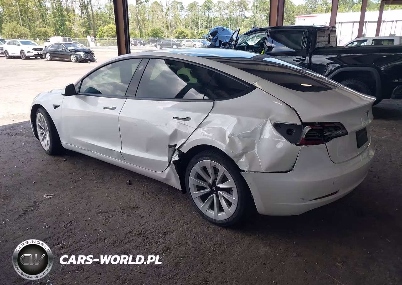 2021 Tesla Model 3 Standard Range Plus Rear-Wheel Drive VIN:5YJ3E1EA8MF856708 - 3