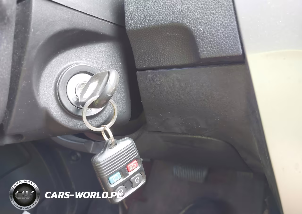 2009 Ford Focus Se VIN:1FAHP35N69W253893 - 11