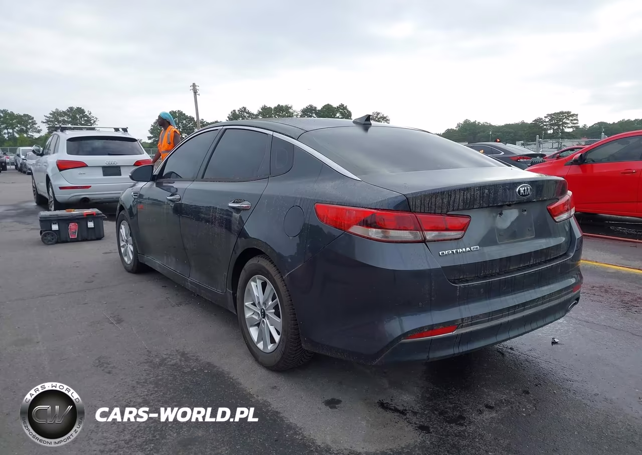 2018 Kia Optima Lx VIN:KNAGT4L30J5219528 - 3