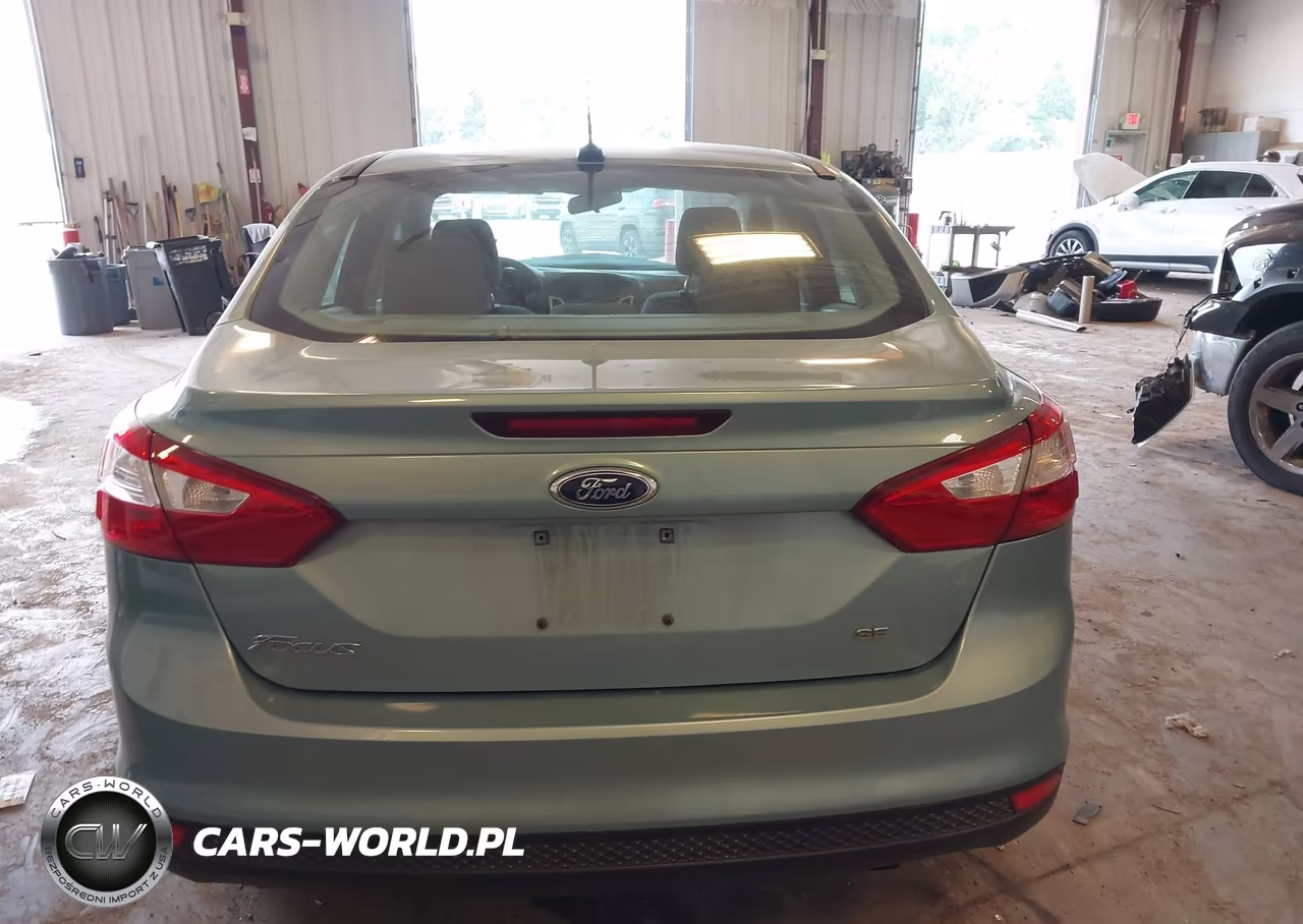2012 Ford Focus Se VIN:1FAHP3F27CL225730 - 16