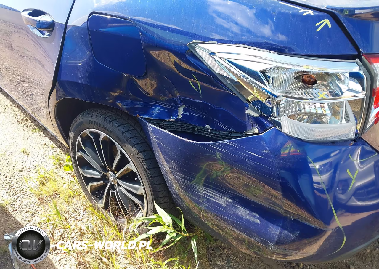 2014 Toyota Corolla S Plus VIN:2T1BURHE0EC211763 - 18
