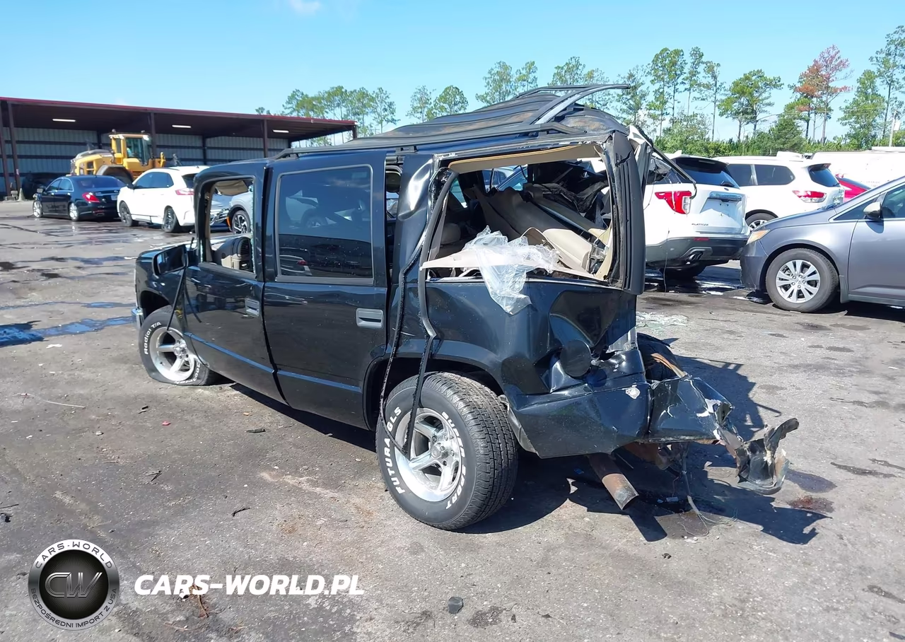 1999 Chevrolet Tahoe Limited VIN:1GNEC13R2XJ402630 - 3