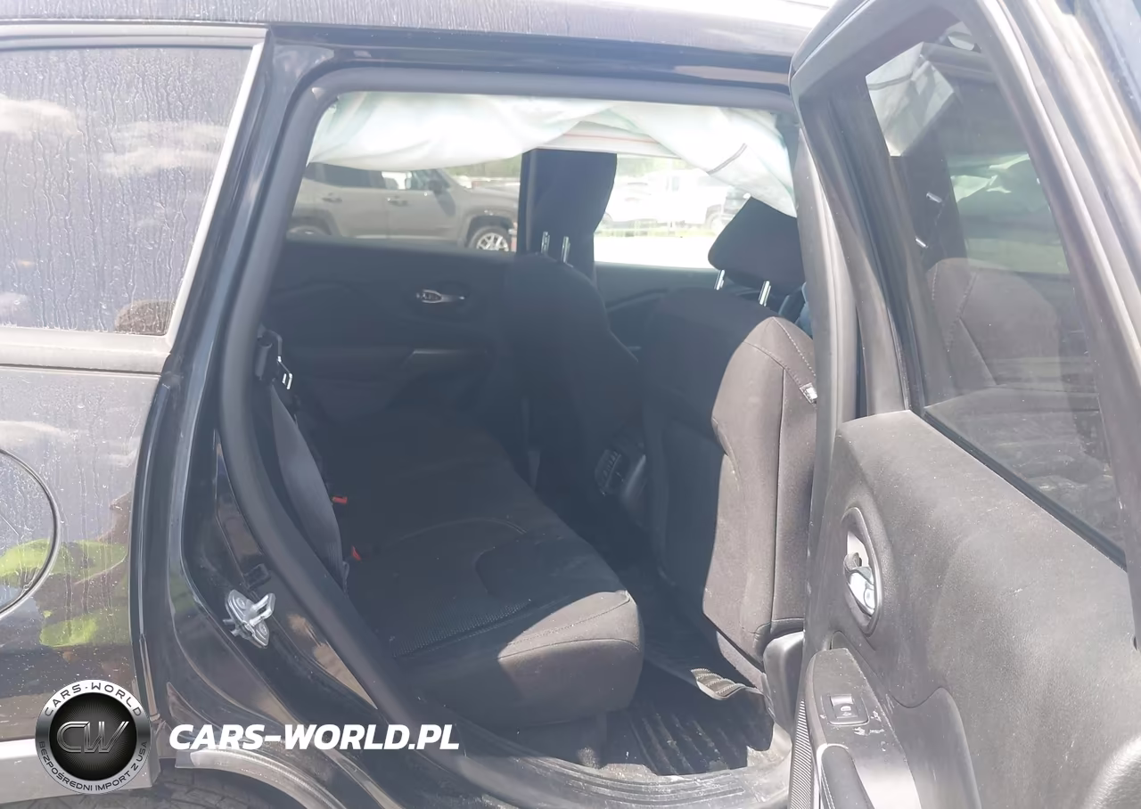 2021 Jeep Cherokee Latitude Fwd VIN:1C4PJLCB7MD112142 - 8