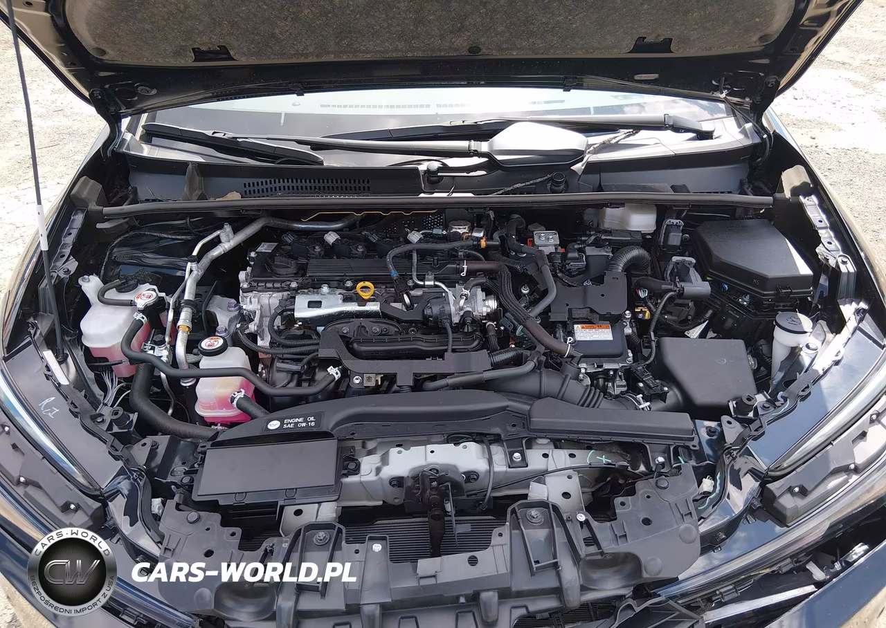2025 Toyota Prius Le VIN:JTDACAAU5S3057430 - 10