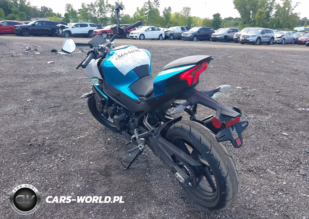 2025 Cf Moto 450Nk VIN:LCEPESLB5S6001315 - 3