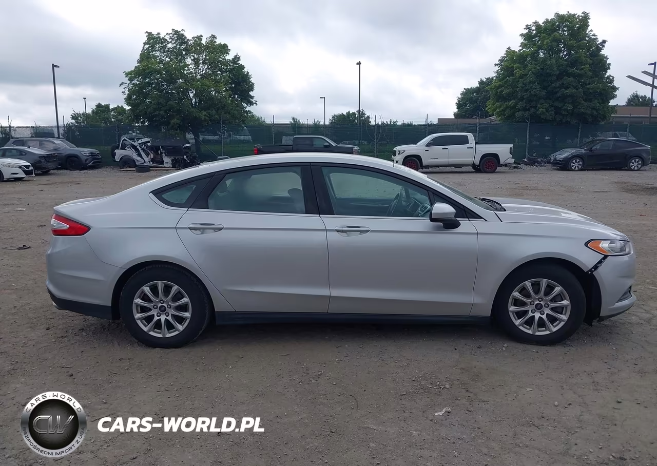 2016 Ford Fusion S VIN:3FA6P0G75GR210277 - 13