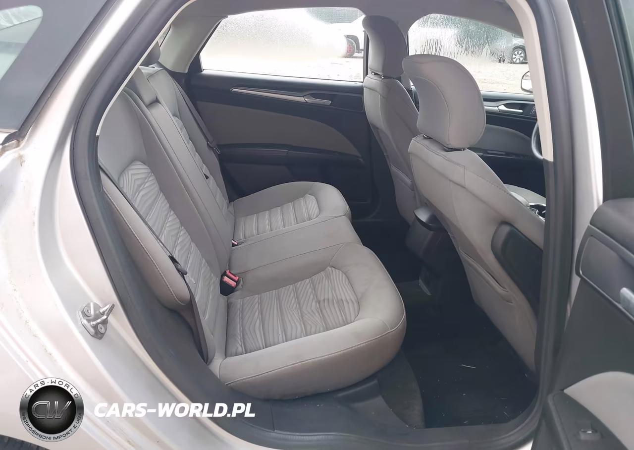 2016 Ford Fusion S VIN:3FA6P0G75GR210277 - 8