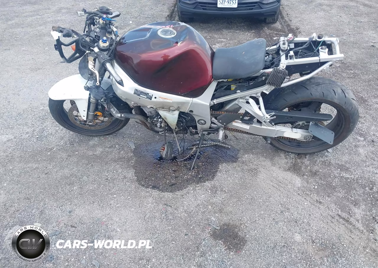 2002 Suzuki Gsx-R750 VIN:JS1GR7HA822104375 - 9