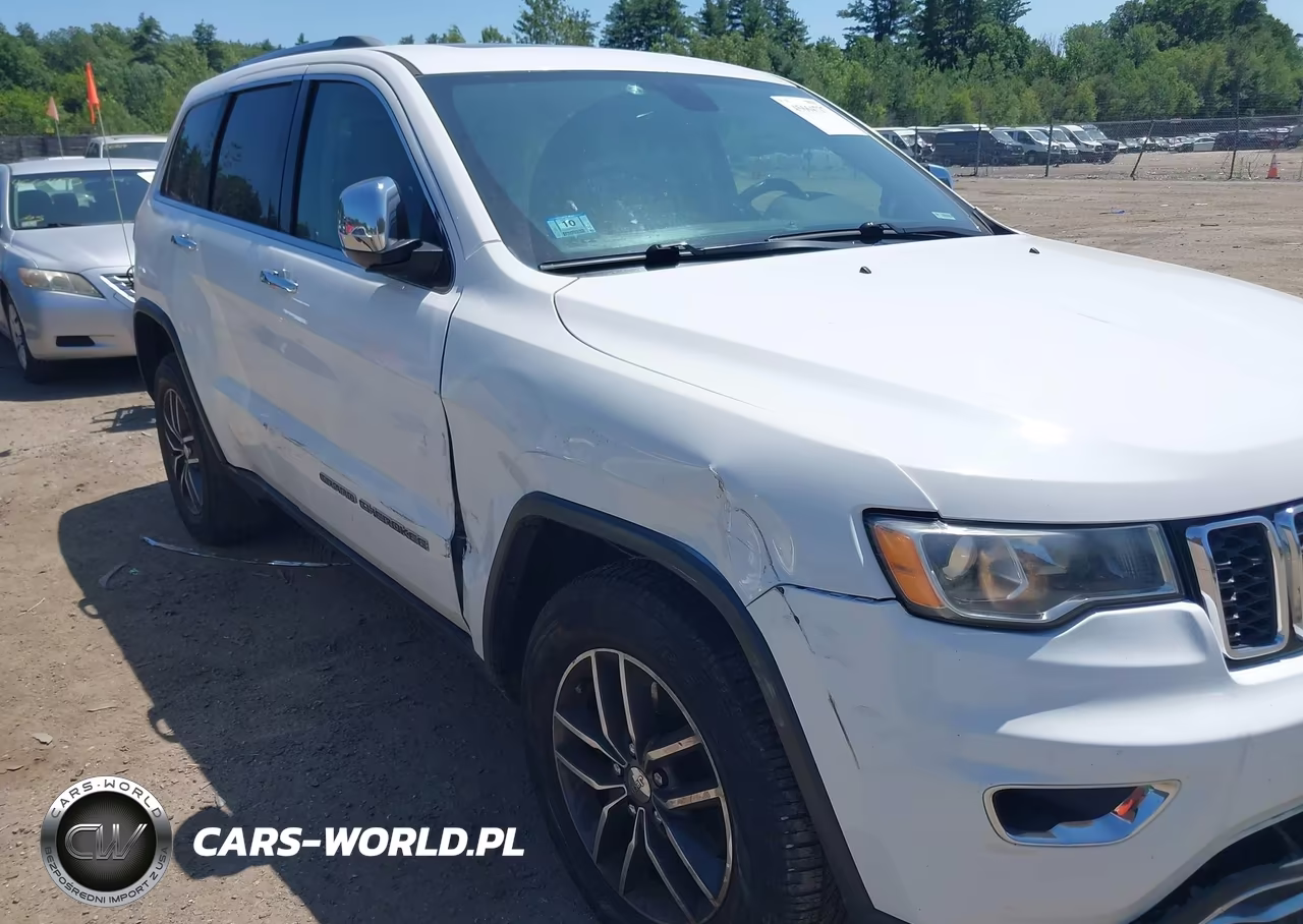 2018 Jeep Grand Cherokee Limited 4X4 VIN:1C4RJFBG8JC268568 - 19