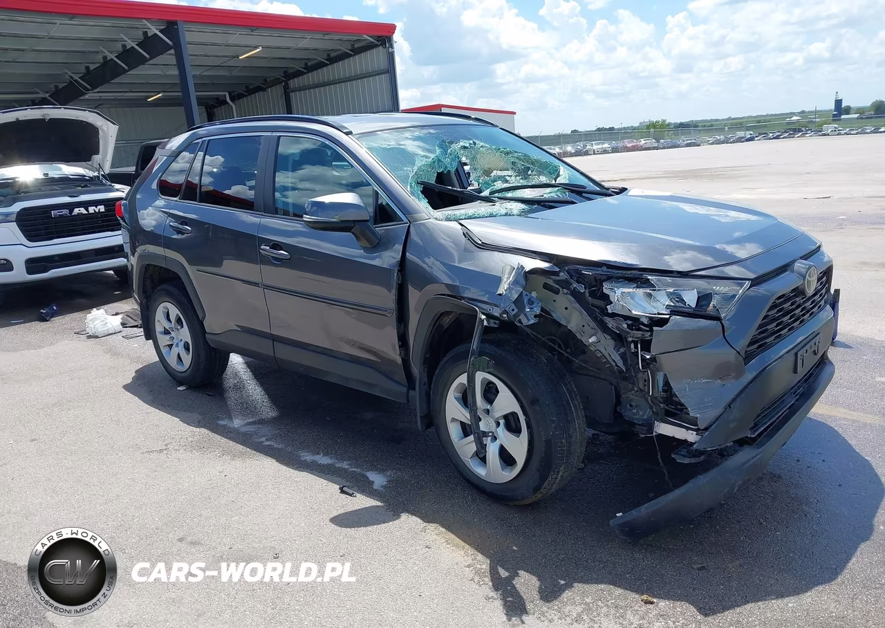 2021 Toyota Rav4 Le – zdjęcie 1 z 12