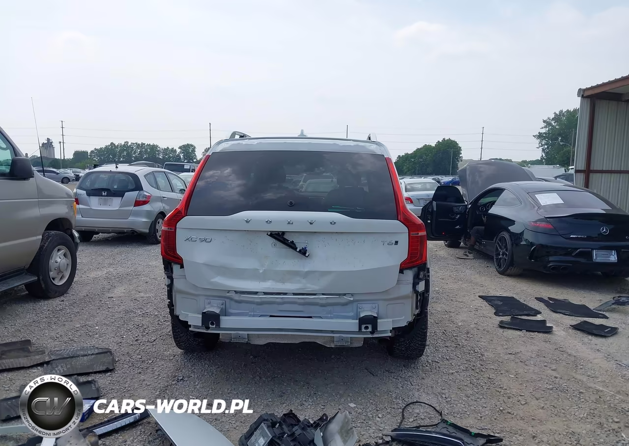 2018 Volvo Xc90 T6 Momentum VIN:YV4A22PK6J1323379 - 17