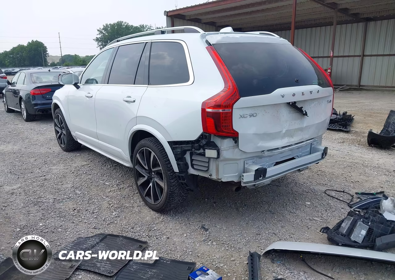 2018 Volvo Xc90 T6 Momentum VIN:YV4A22PK6J1323379 - 3