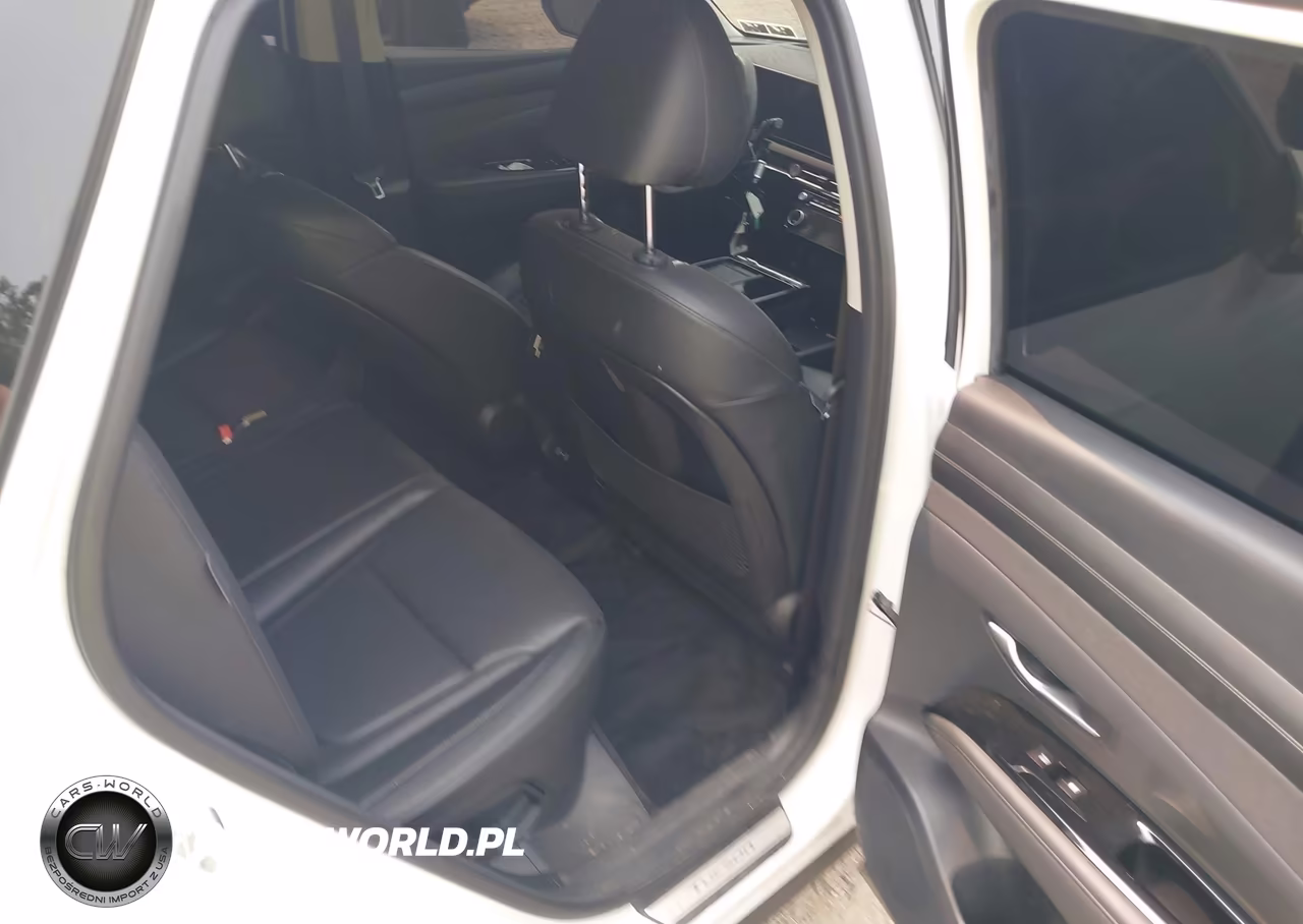 2025 Hyundai Tucson Plug-In Hybrid Limited VIN:KM8JFDD24SU326333 - 8
