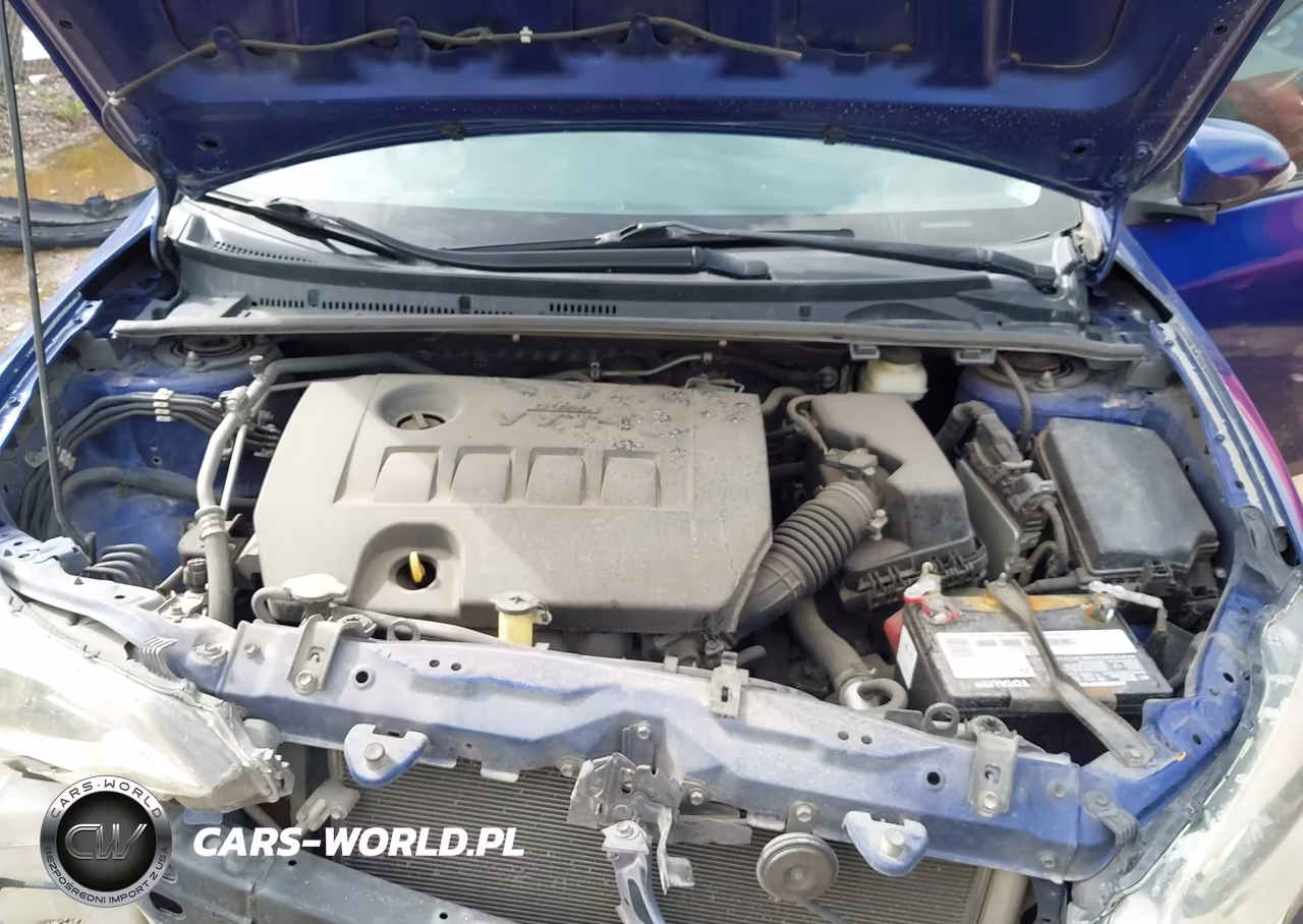 2015 Toyota Corolla S Plus VIN:5YFBURHE0FP240097 - 10