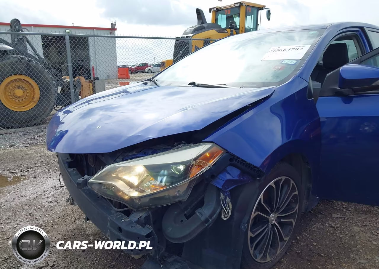2015 Toyota Corolla S Plus VIN:5YFBURHE0FP240097 - 18
