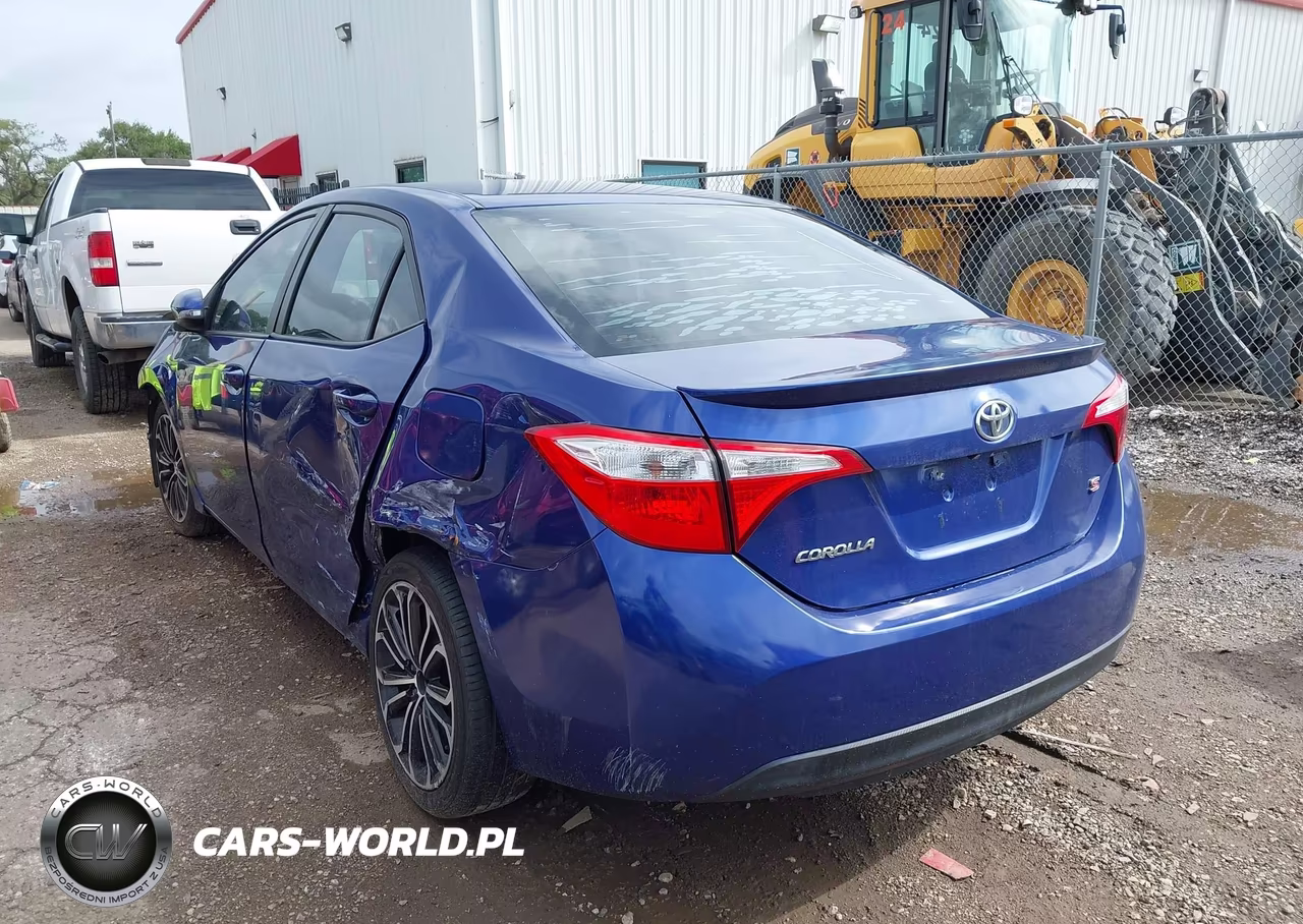 2015 Toyota Corolla S Plus VIN:5YFBURHE0FP240097 - 3