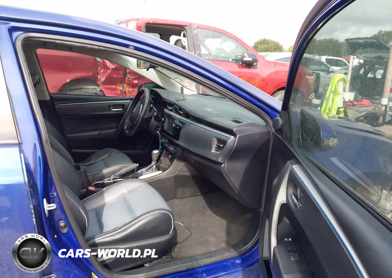 2015 Toyota Corolla S Plus VIN:5YFBURHE0FP240097 - 5