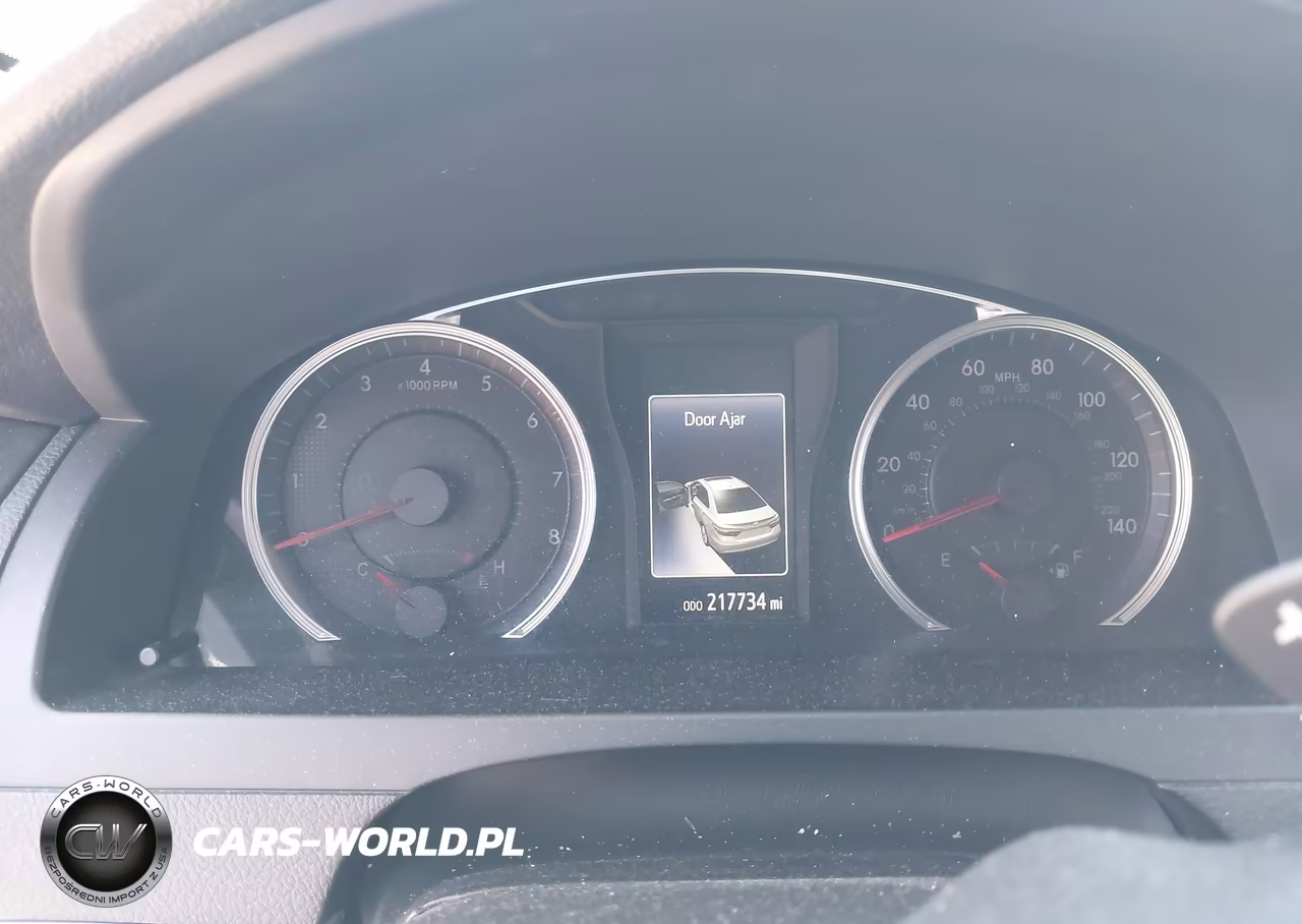 2017 Toyota Camry Se VIN:4T1BF1FK2HU811935 - 7