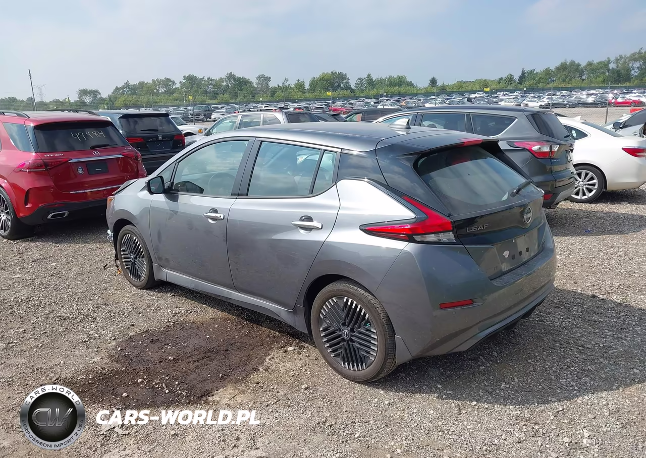 2023 Nissan Leaf Sv Plus 60 Kwh VIN:1N4CZ1CV6PC555419 - 3