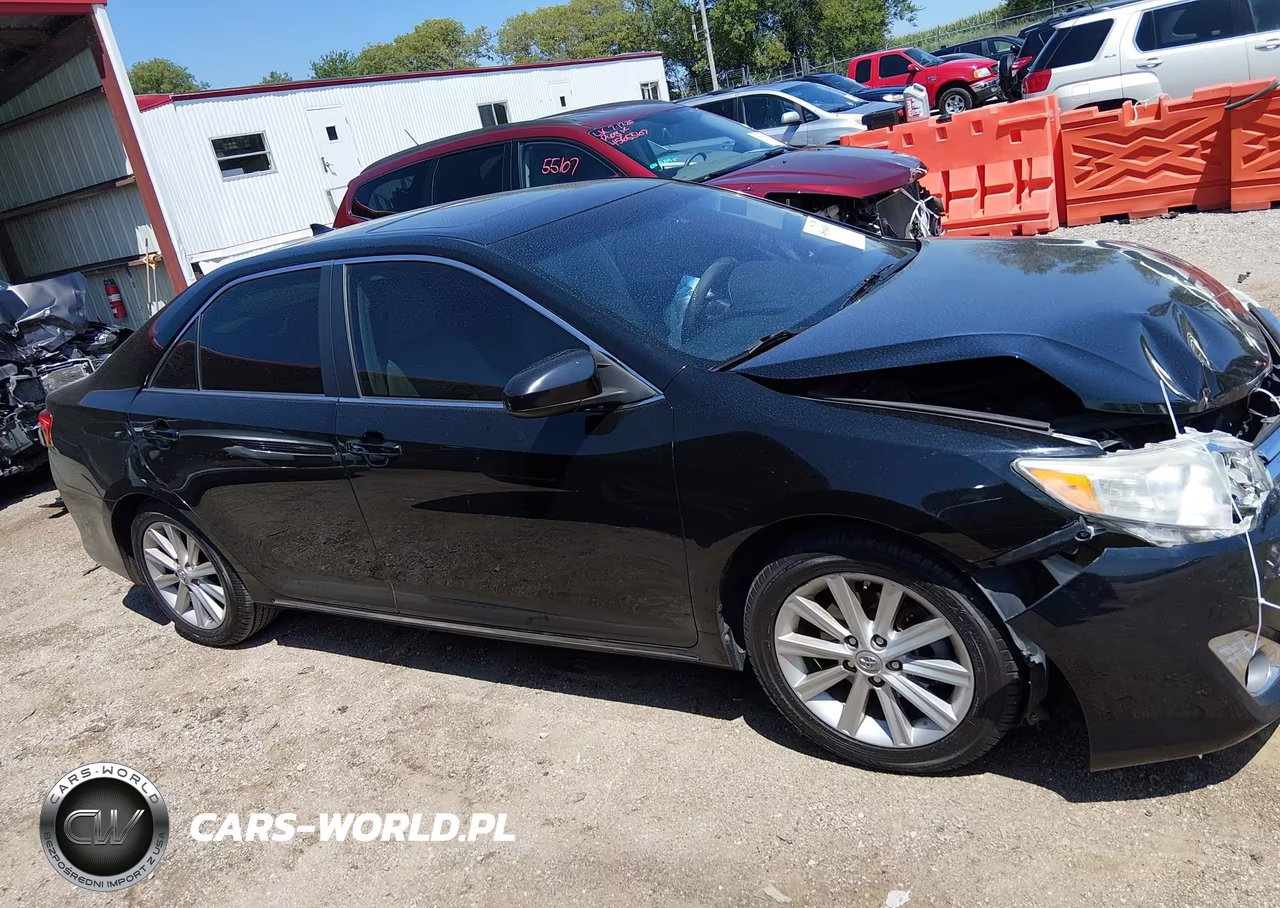2013 Toyota Camry Xle V6 VIN:4T1BK1FK8DU526257 - 13