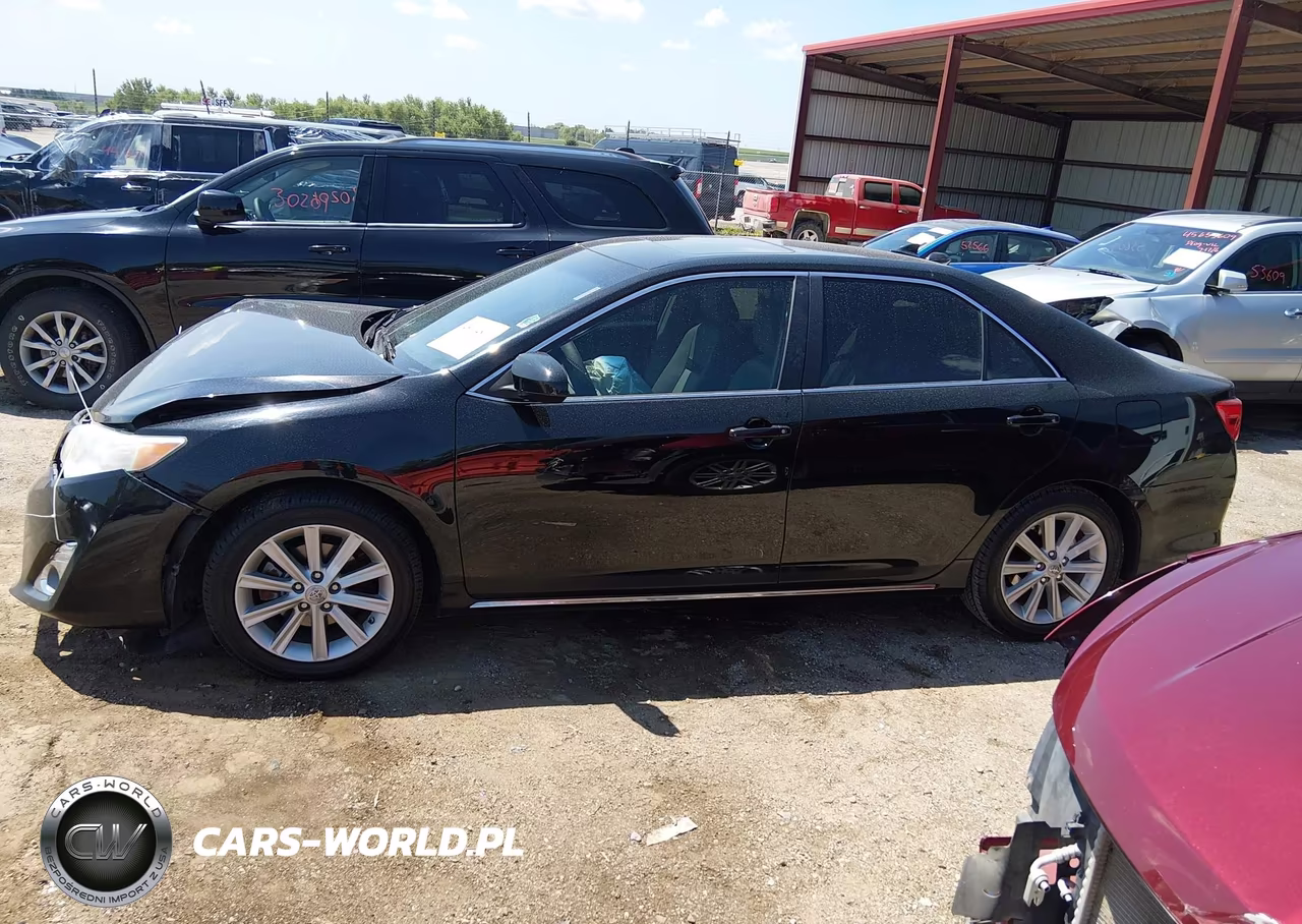 2013 Toyota Camry Xle V6 VIN:4T1BK1FK8DU526257 - 14